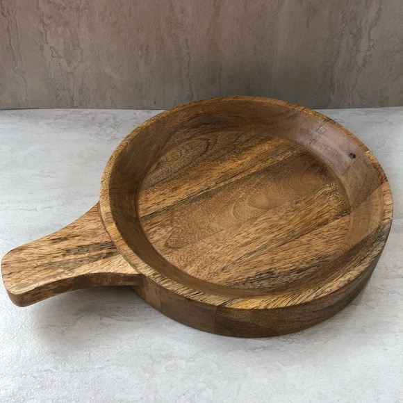 𝅺WOODEN Decorative Tray with Towel Set. 12” size. - Picture 5 of 6